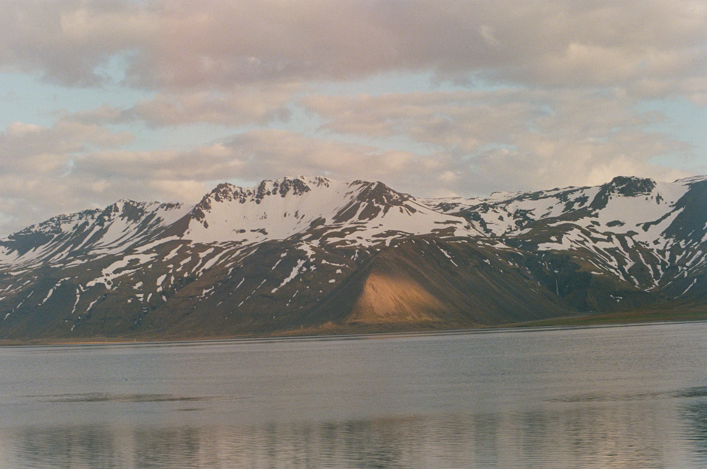 Iceland, Fuji 400 roll 2 frame 14