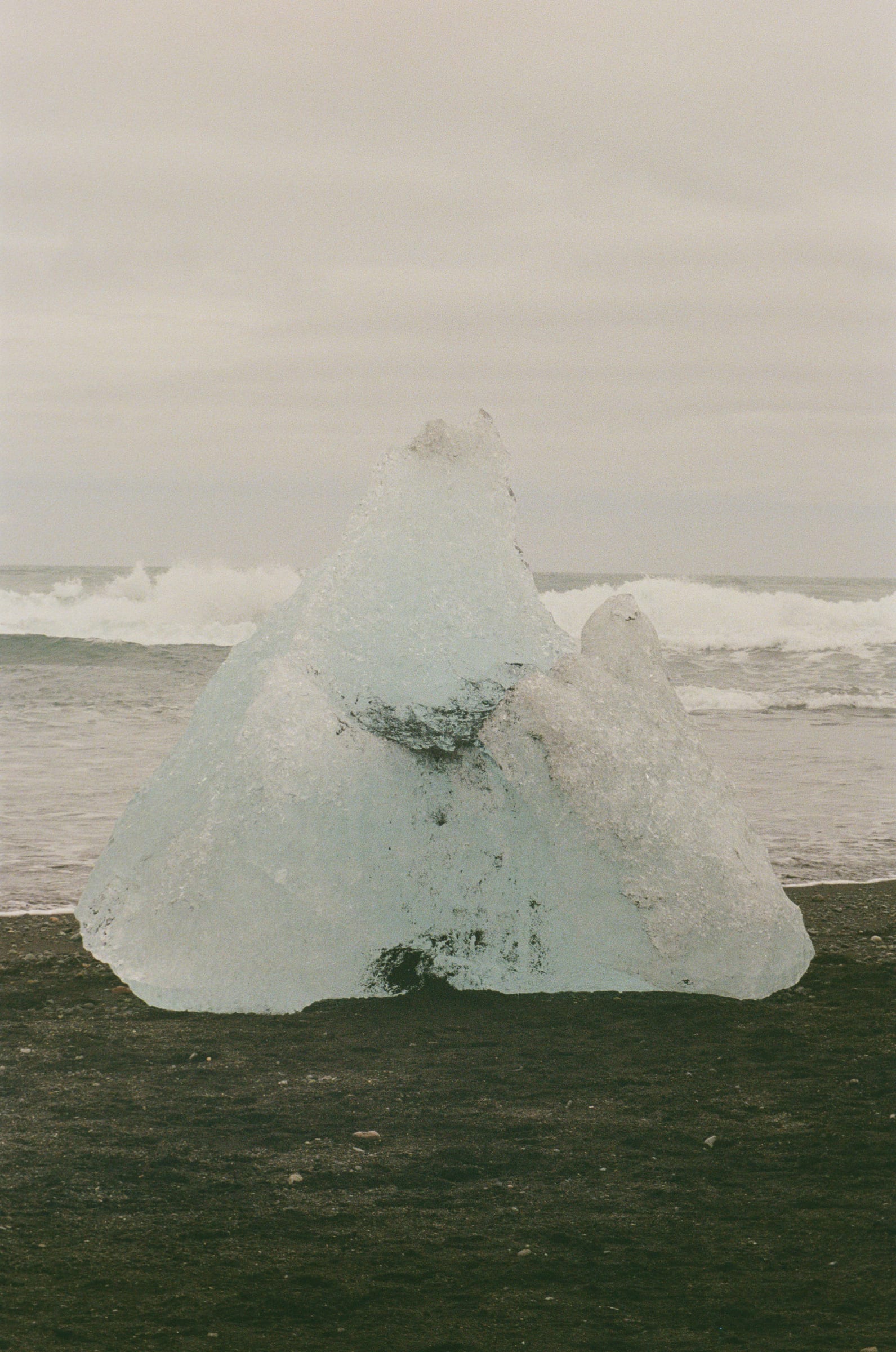 Iceland, Fuji 400 roll 3 frame 33